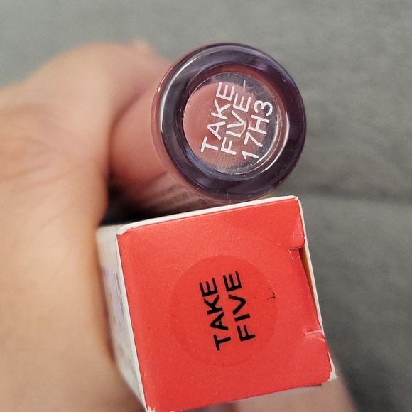 Limited Edition NIB ColourPop Ultra Matte lip liquid Lipstick Take Five 17H3 - Picture 2 of 6